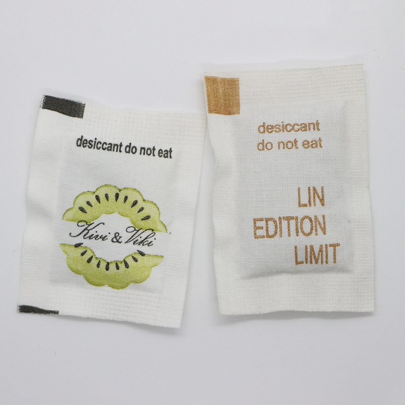 2g5g蒙脫石服飾箱包飾品衣（yī）服鞋帽防潮棉布幹燥（zào）劑