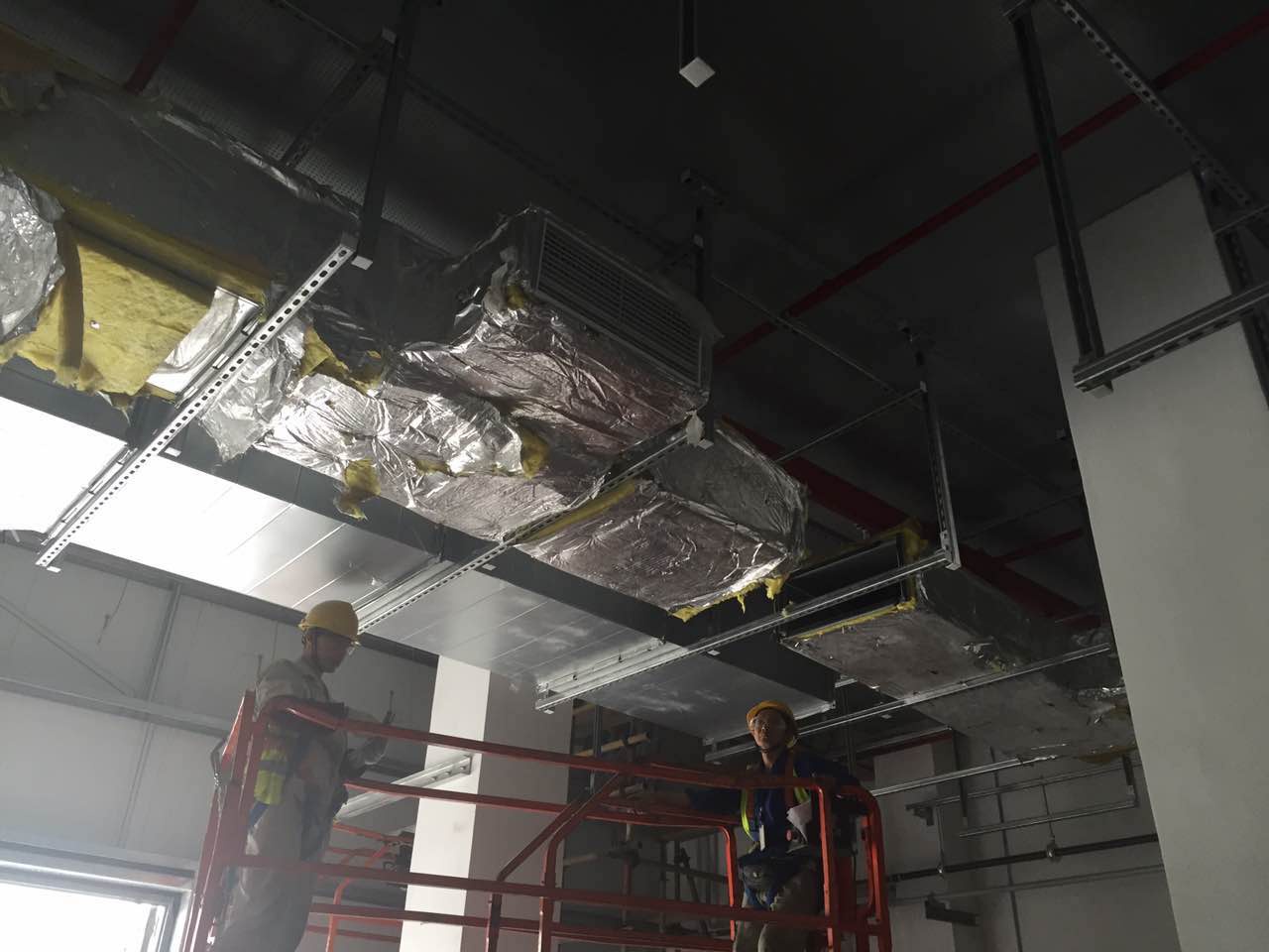 纖維增強矽酸（suān）鹽板防火牆施工應用技術