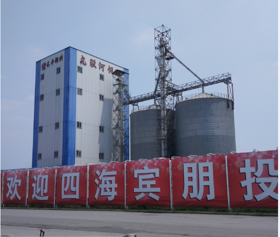 鋼鉤廠房防火隔熱吊頂（dǐng）產品優點: