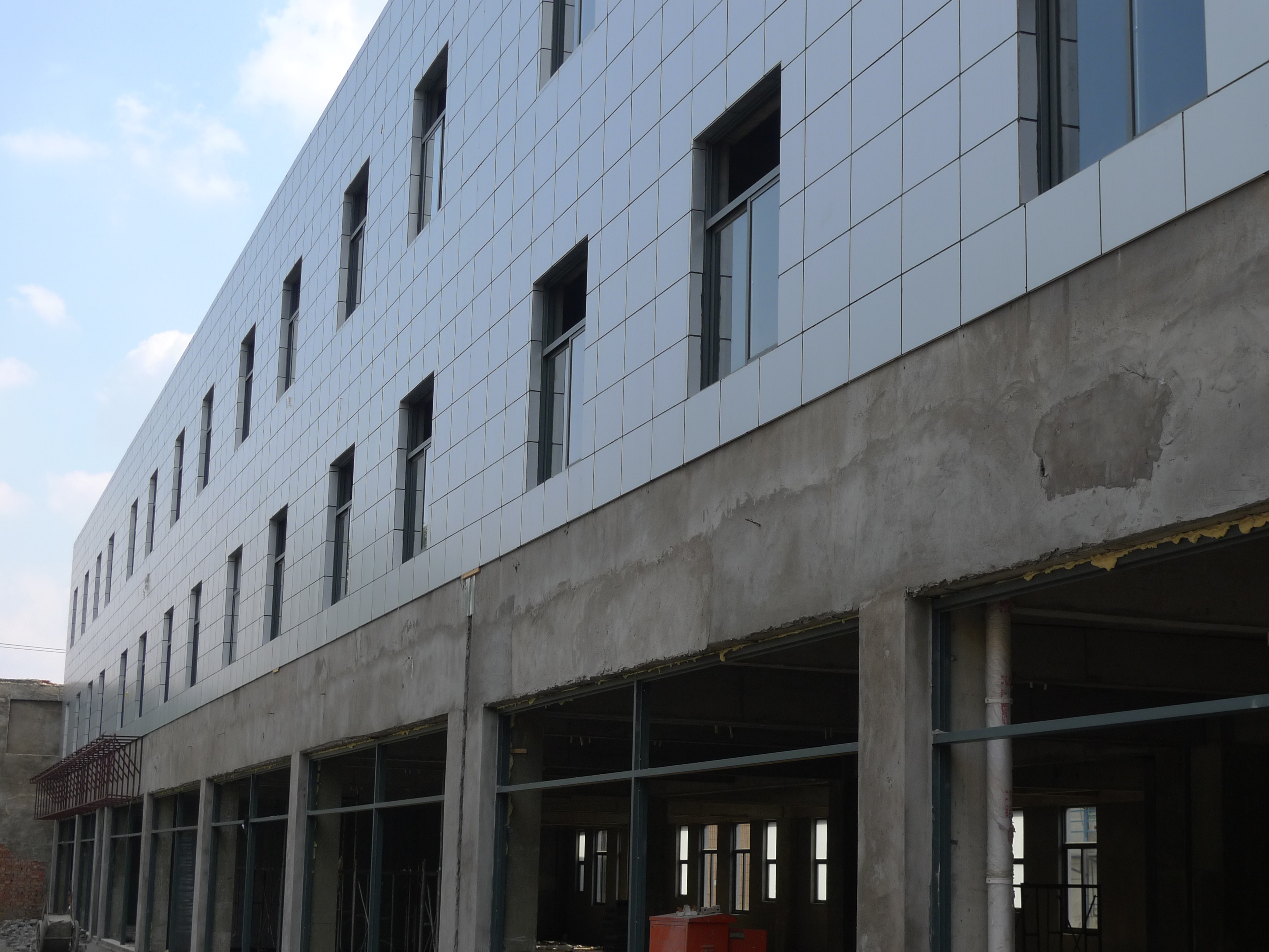 新型輕質牆體材（cái）料已成建築行業使用未來發展趨勢